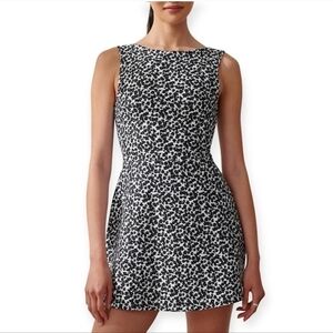 YPB sculptLUX Slash Mini Dress Skort Shorts Bkack White Medium Abercrombie